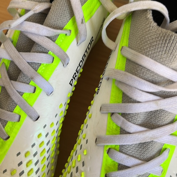 Adidas Predator Accuracy.2 Soccer Cleats, Unisex - Picture 8 of 9